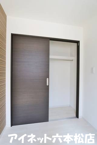 収納　クローゼットも搭載。