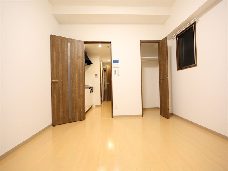 その他　洋室7.1帖　クローゼット（収納充実してます）