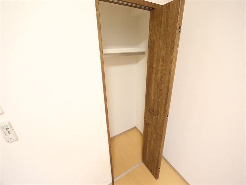 収納　洋室7.1帖　クローゼット（収納充実してます）