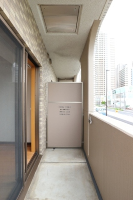 バルコニー　バルコニー