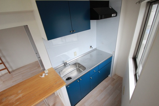 キッチン　※別部屋の写真です