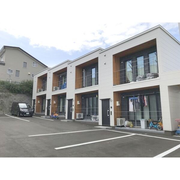 建物外観　★☆エアコン付きの、希少なテラスハウス物件です♪☆★