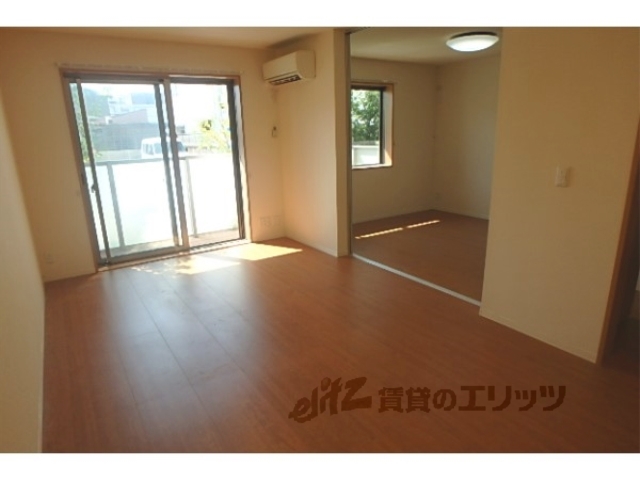 居室・リビング　リビング