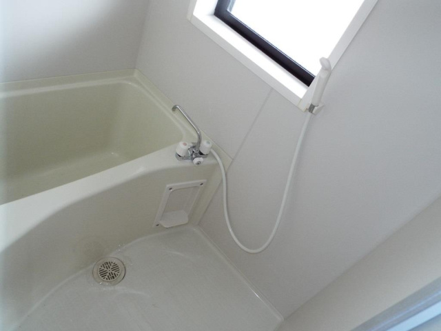 バス・シャワールーム　現況優先