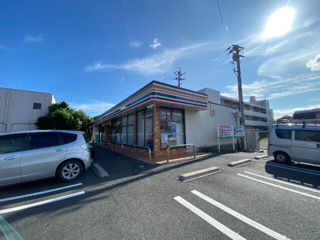コンビニ　セブンイレブン戸畑千防3丁目店（コンビニ）まで662m