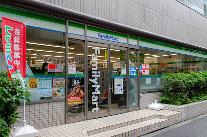 コンビニ　ファミリーマート一番町店（コンビニ）まで338m
