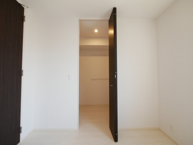 収納　ウォークインクローゼット