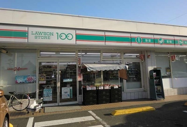 コンビニ　ローソンストア100笠松中野店（コンビニ）まで500m