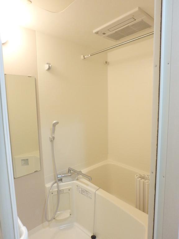 バス・シャワールーム　浴室乾燥機付