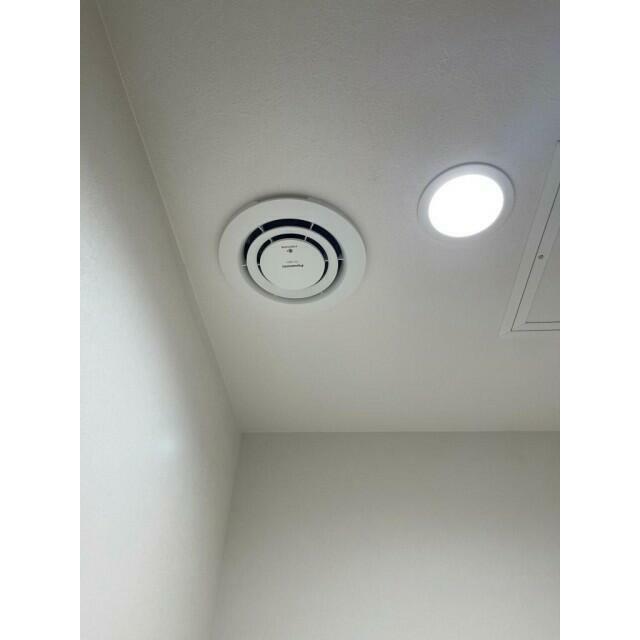 その他設備　WICにはPanasonicナノイー設置　※同仕様採用