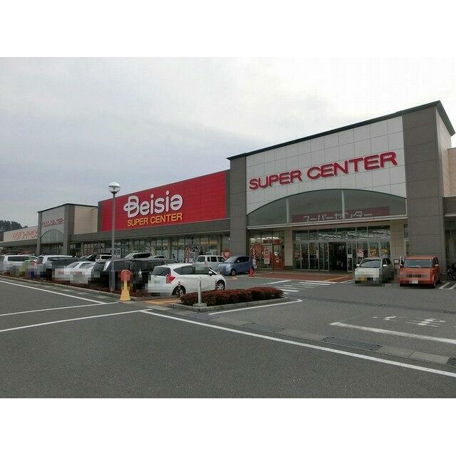 ショッピングセンター　ベイシアさくら氏家店（ショッピングセンター）まで800m