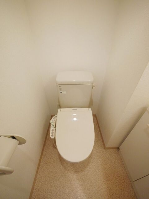 トイレ　★お問い合わせはタウンハウジング神奈川橋本店まで★