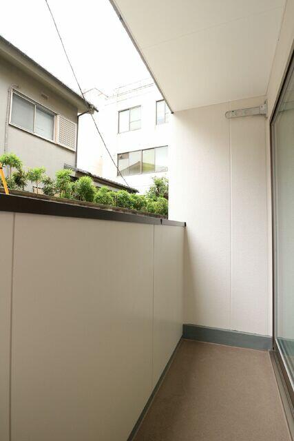 ロビー　バルコニー