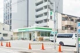 コンビニ　ファミリーマート門真元町中店（コンビニ）まで192m