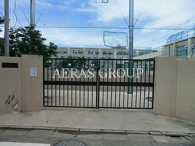 中学校　杉並区立東原中学校（中学校）まで823m