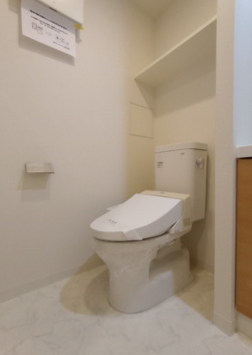 トイレ　クレイシア横濱阪東橋  写真はイメージです
