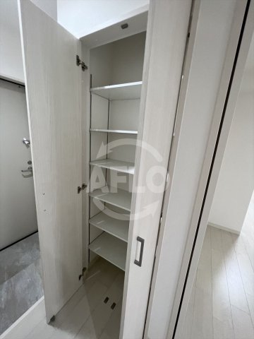 収納　ラモーナ鶴橋　シューズボックス