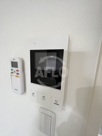 セキュリティ　ラモーナ鶴橋　TVモニター付きインターホン