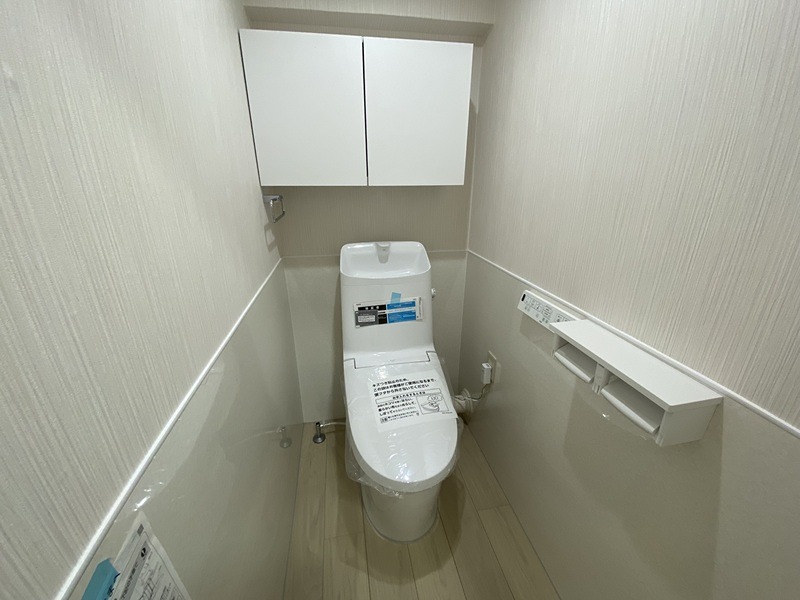 トイレ　同建物の別部屋の写真