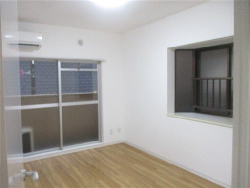 その他部屋・スペース　明るい洋室です。