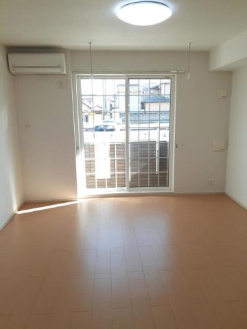 その他部屋・スペース　明るい色調の室内です