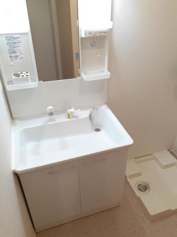 洗面設備　忙しい朝には欠かせない洗面所です