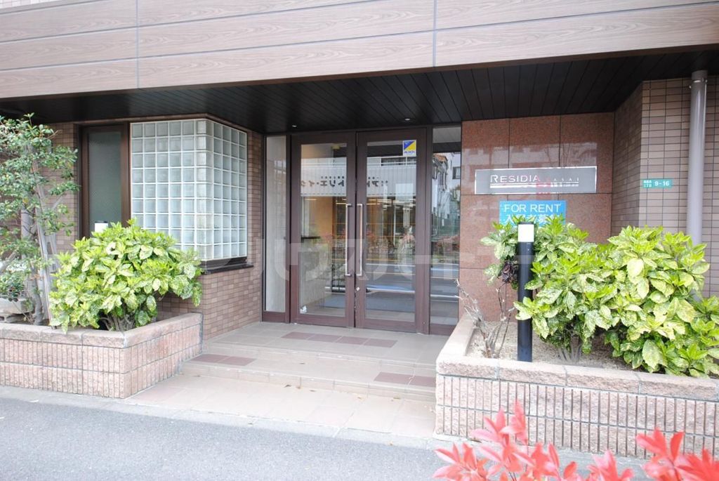 エントランス　エントランス