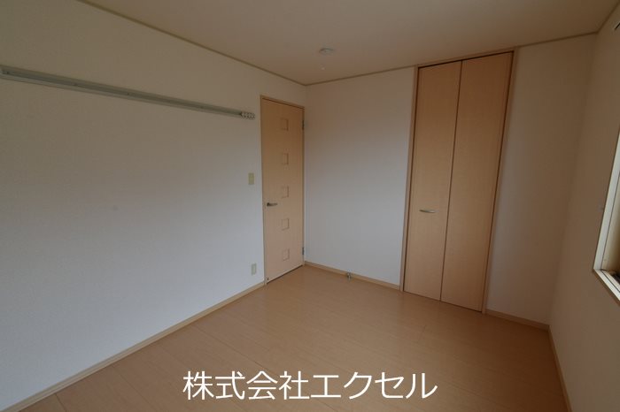 その他部屋・スペース　フローリングの室内です。