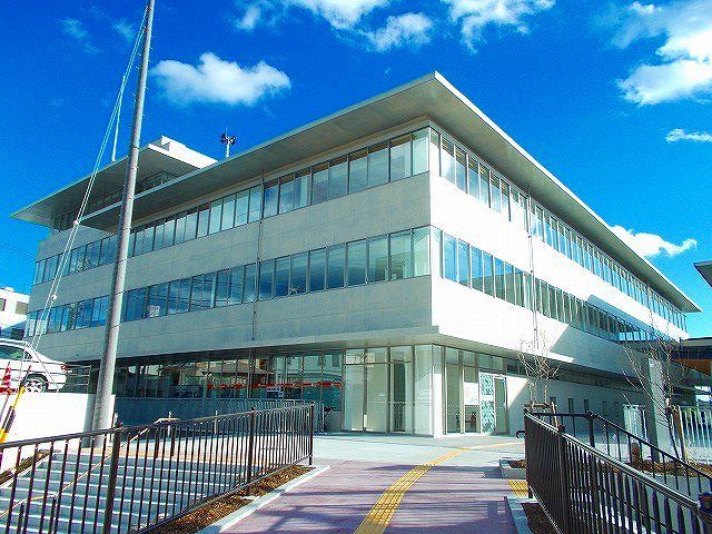 役所　小諸市役所（役所）まで1600m