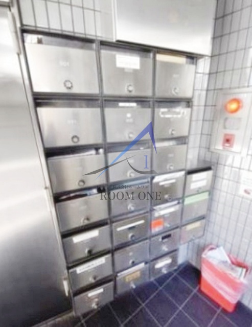 その他共有部分　集合ポストです。