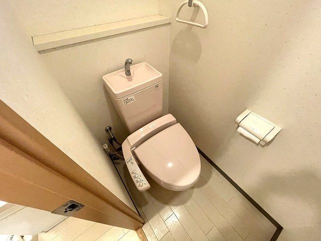 トイレ　同マンション別部屋