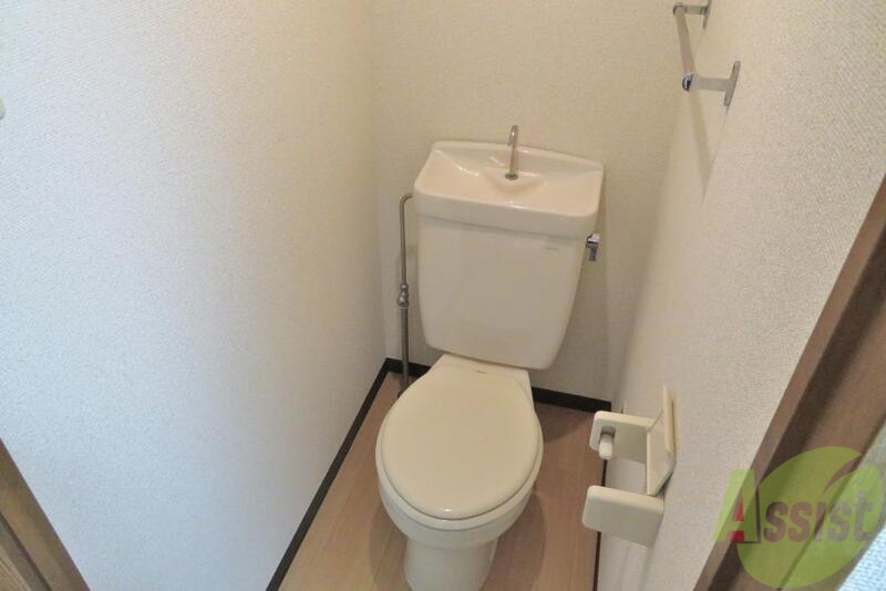 トイレ　毎日お世話になりますトイレさんです。