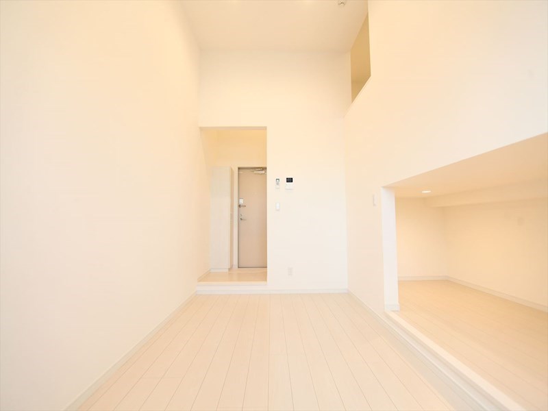 その他　洋室5.2帖　アンダーロフト5.4帖（寝室にも使えます）イメ