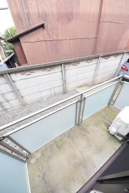 バルコニー　バルコニー