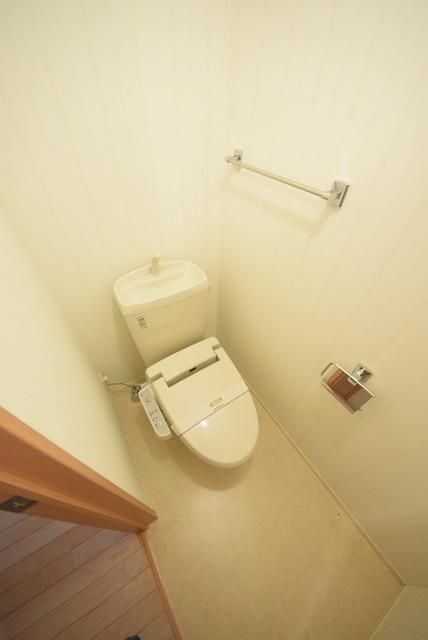 トイレ　ウォシュレット