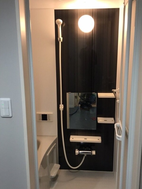 バス・シャワールーム