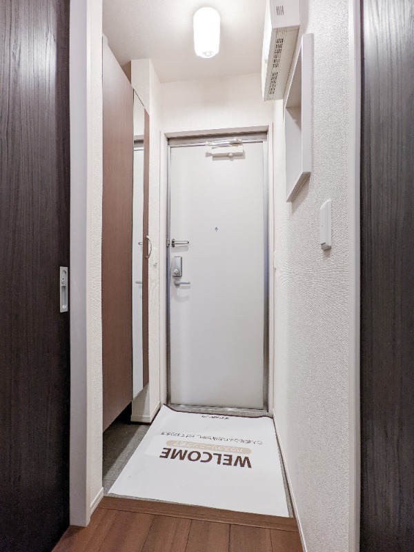 玄関　図面と現状に相違がある場合には現状を優先