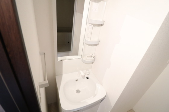 洗面設備　※別部屋の写真です