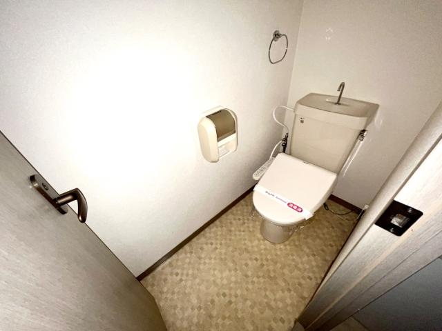 トイレ　シャワー付トイレ