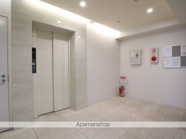 ロビー　ロビー