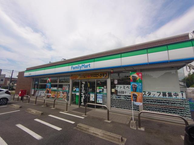 コンビニ　ファミリーマート豊田四郷町店（コンビニ）まで482m