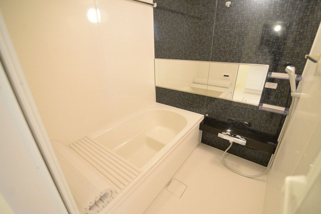 バス・シャワールーム　浴室