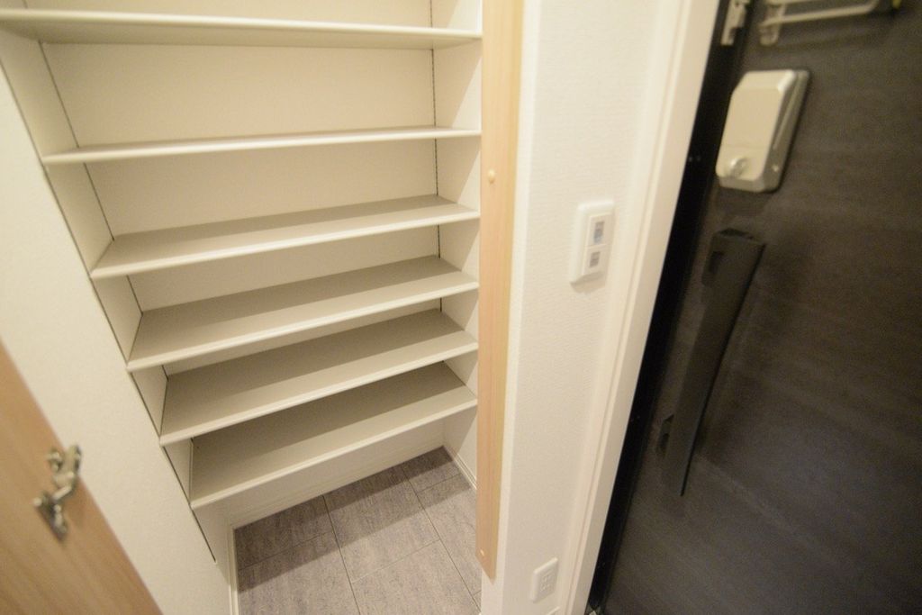 玄関　収納