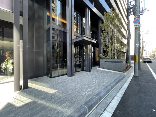 エントランス　スプランディッド難波III　エントランス