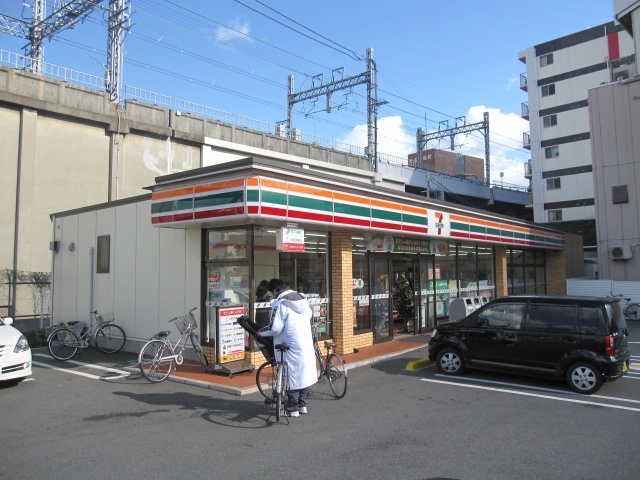 コンビニ　西九条駅前店（コンビニ）まで149m