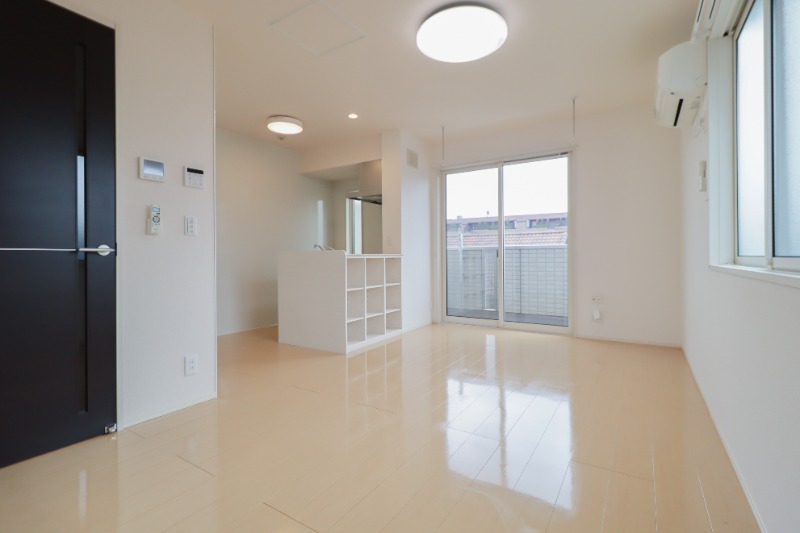 居室・リビング　図面と現状に相違がある場合には現状を優先