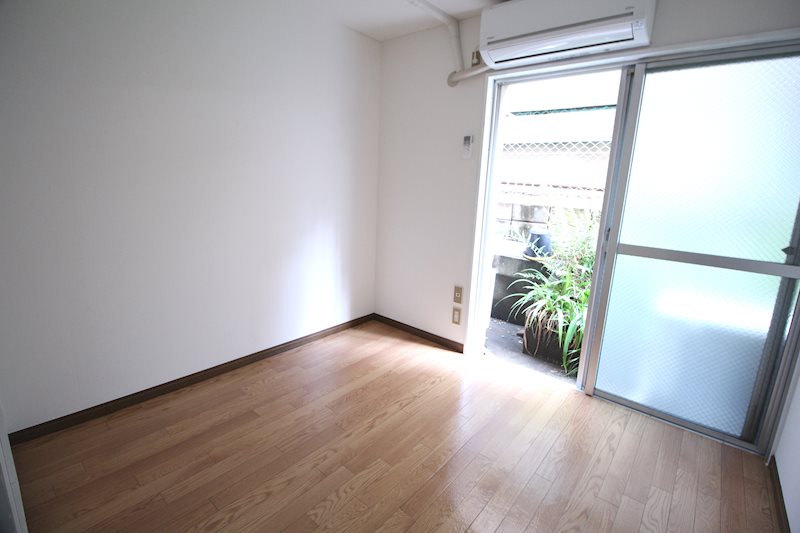 居室・リビング　別号室の参考写真です