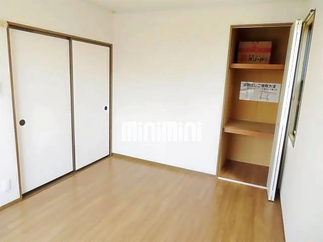 収納　※写真は同物件の反転タイプ