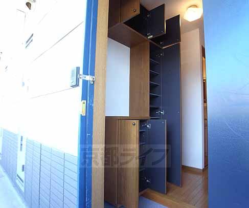 その他設備　大きなシューズボックスです。