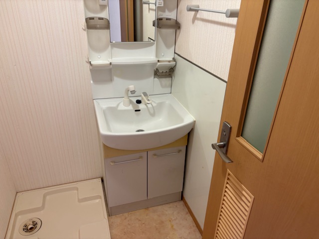 洗面設備　忙しい朝には欠かせない洗面所です